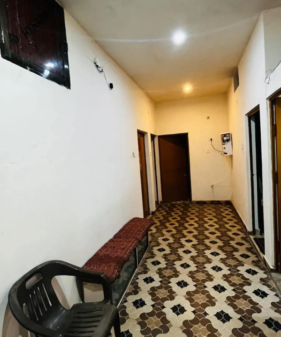 Shree Om Palace Varanasi Guest house