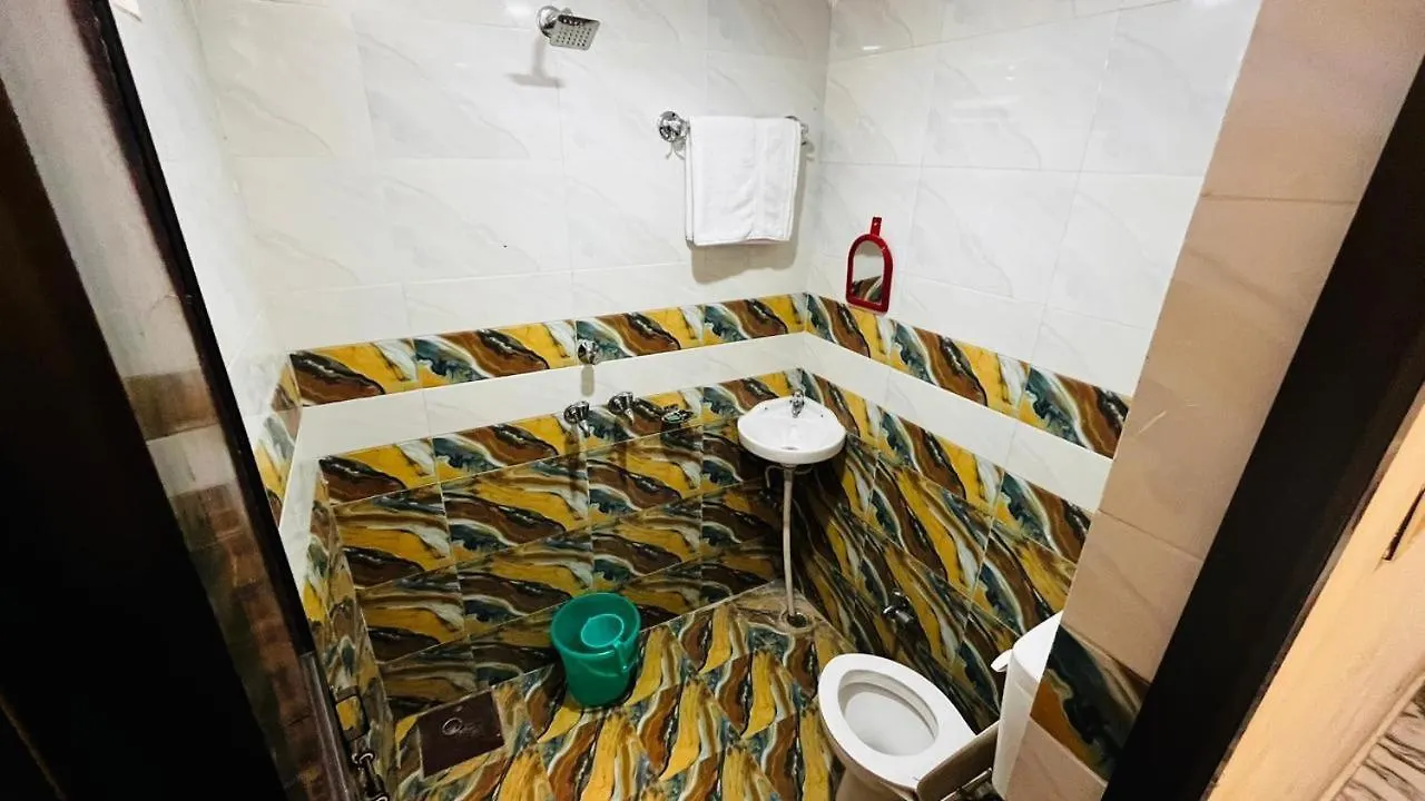 Guest house Shree Om Palace Varanasi